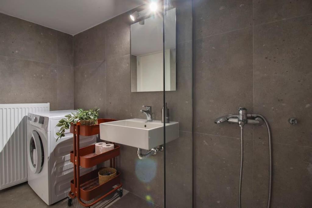 Studio Divine Near City Centre Bendevís エクステリア 写真